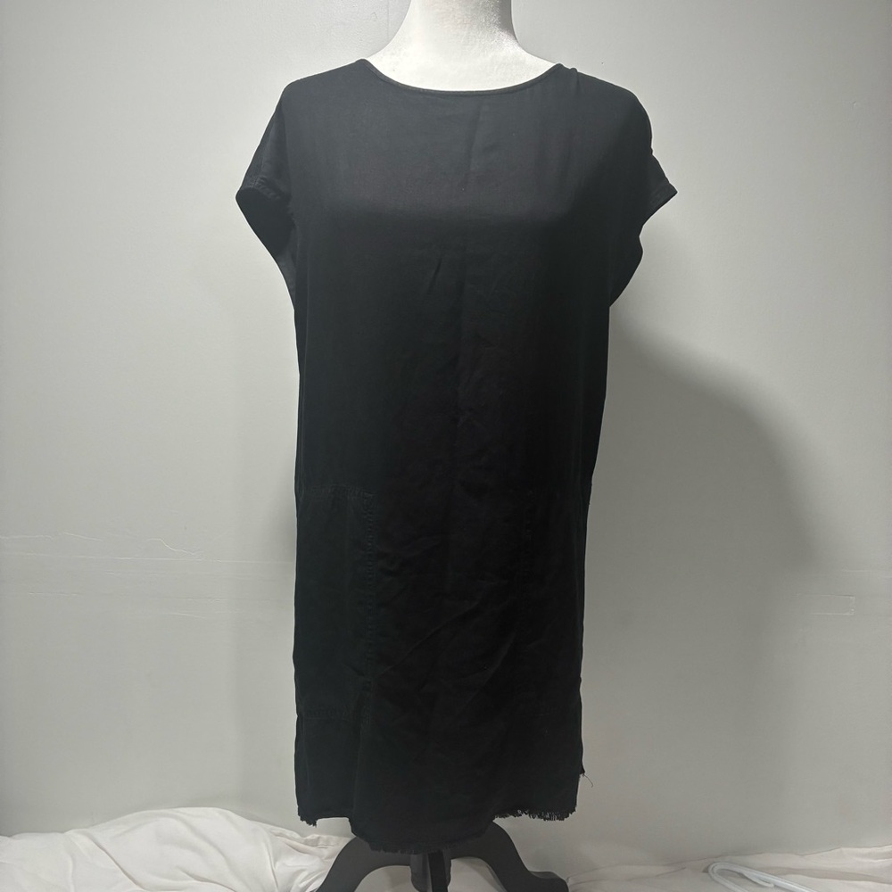 Wilfred Free Classic Black Garment